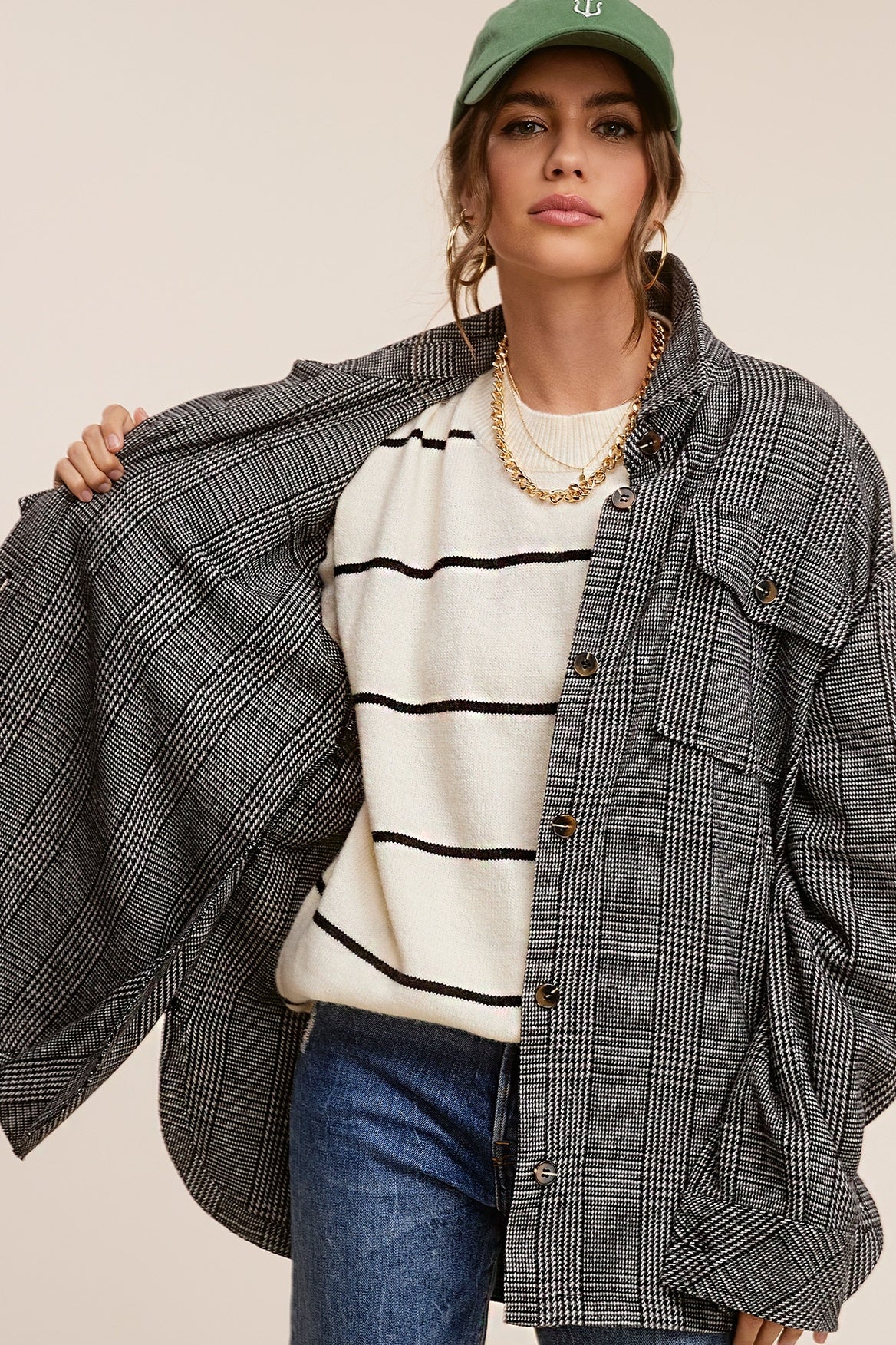 Classic Button Down Plaid Jacket with Side Pockets — alternate view 3