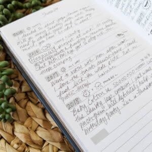 Five Year Journal Written One Line A Day - Navy Floral — alternate view 4