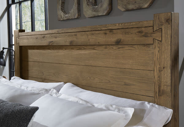 King Dovetail Poster Bed: Natural — alternate view 3