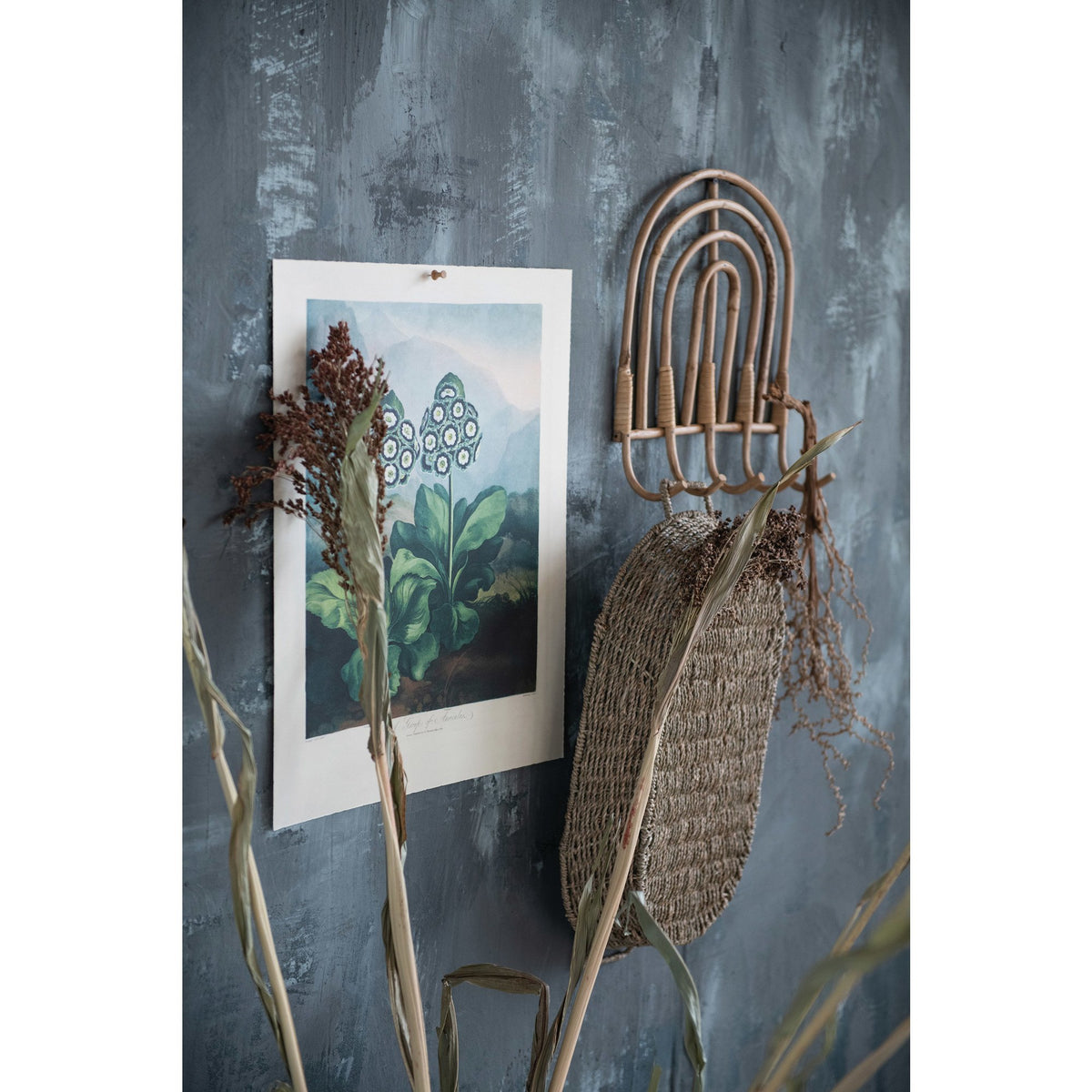 Decorative Hand-Woven Seagrass Tray with Handles — alternate view 2