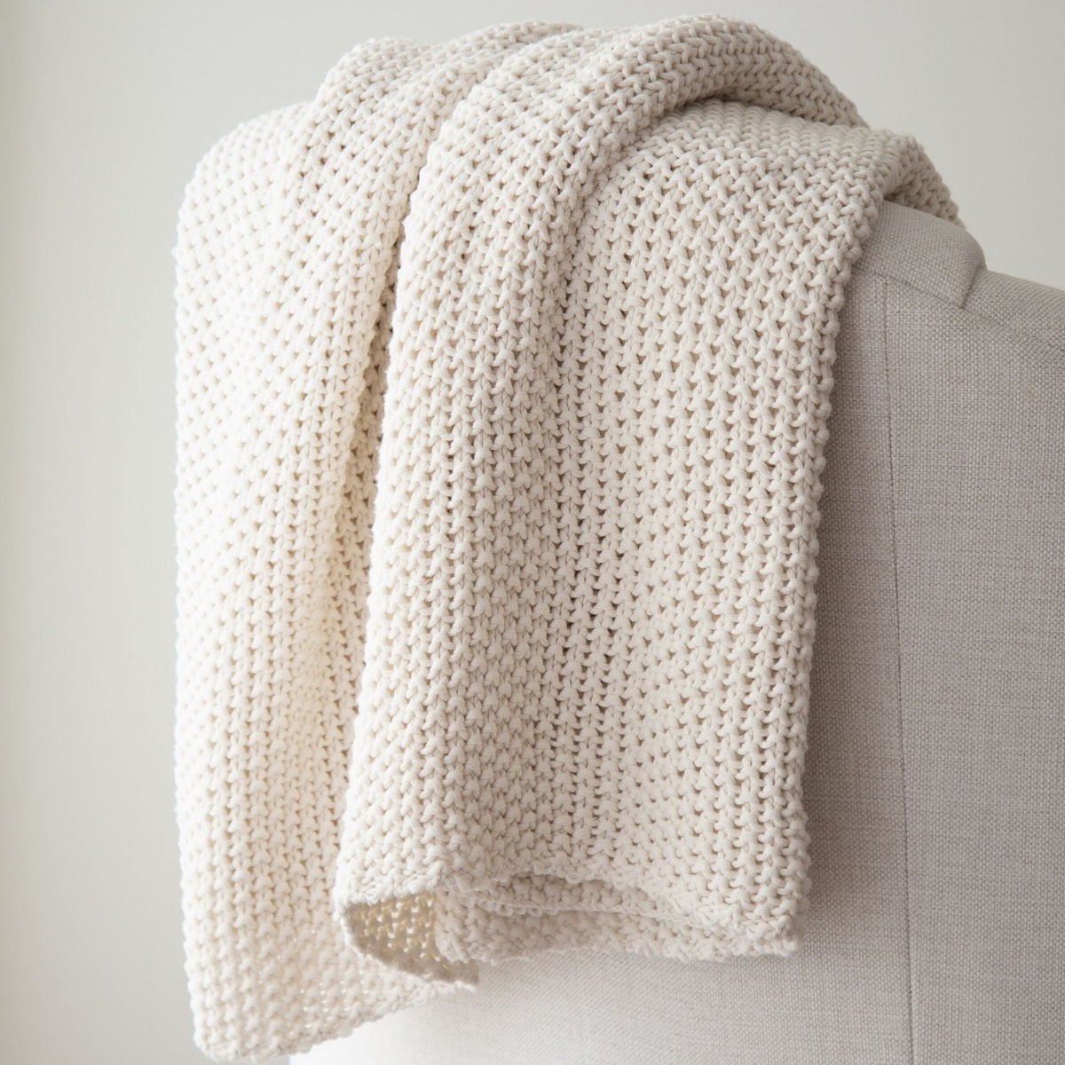 Chloe Cotton Chunky Knit Throw- Cream — alternate view 3