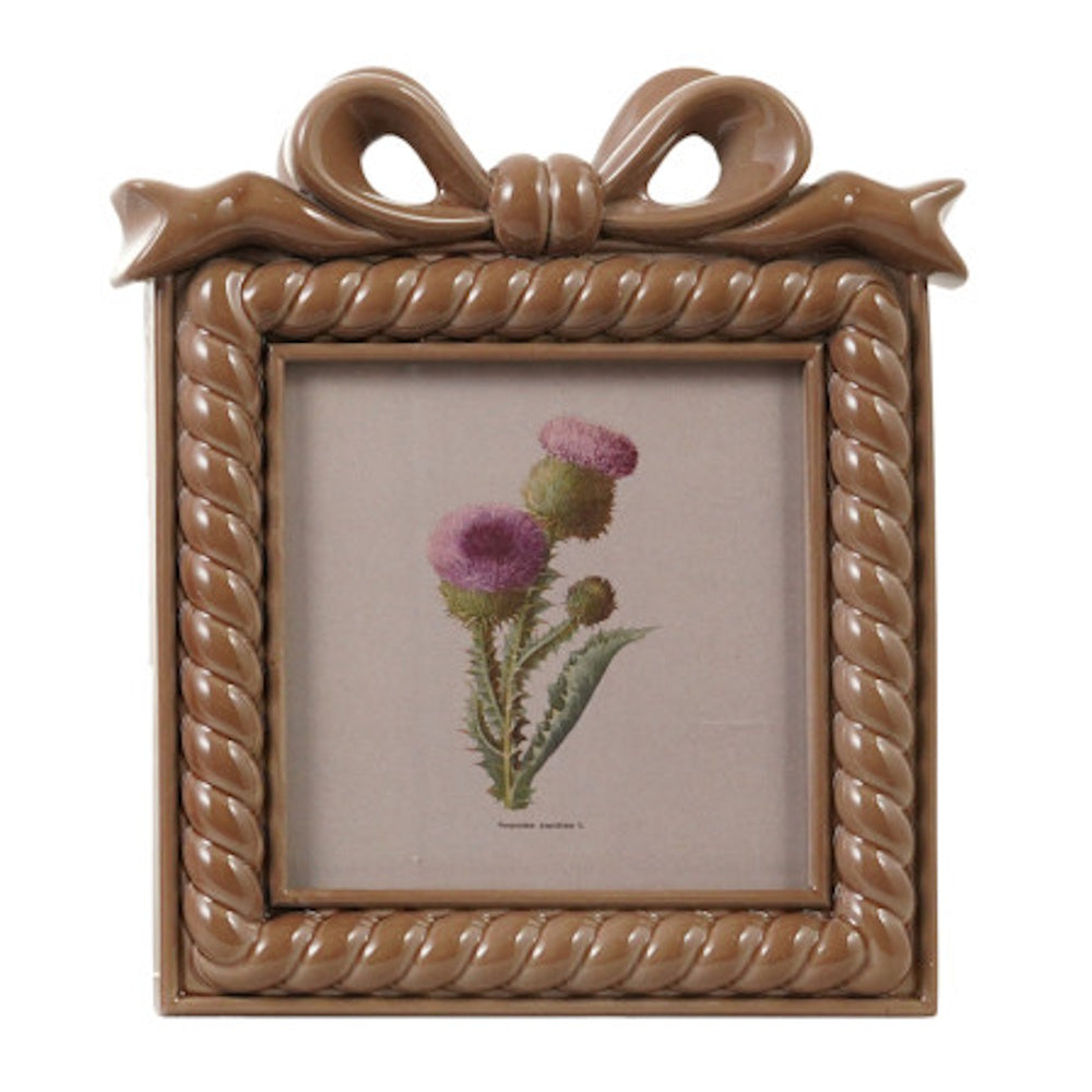 Brown resin photo frame with a rope-textured border and a decorative bow on top.