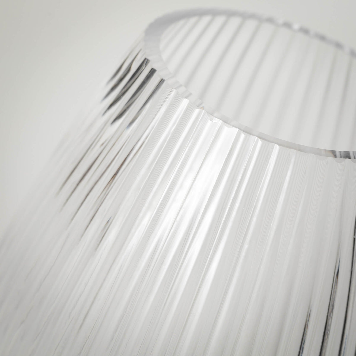 Ribbed Clear Vase — alternate view 3