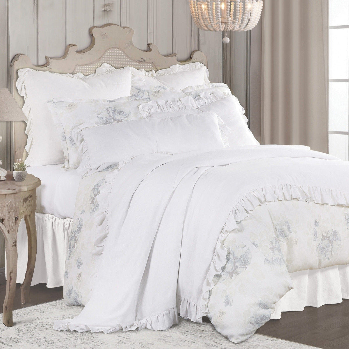 Roseline Linen Duvet Set- Super Queen — alternate view 3