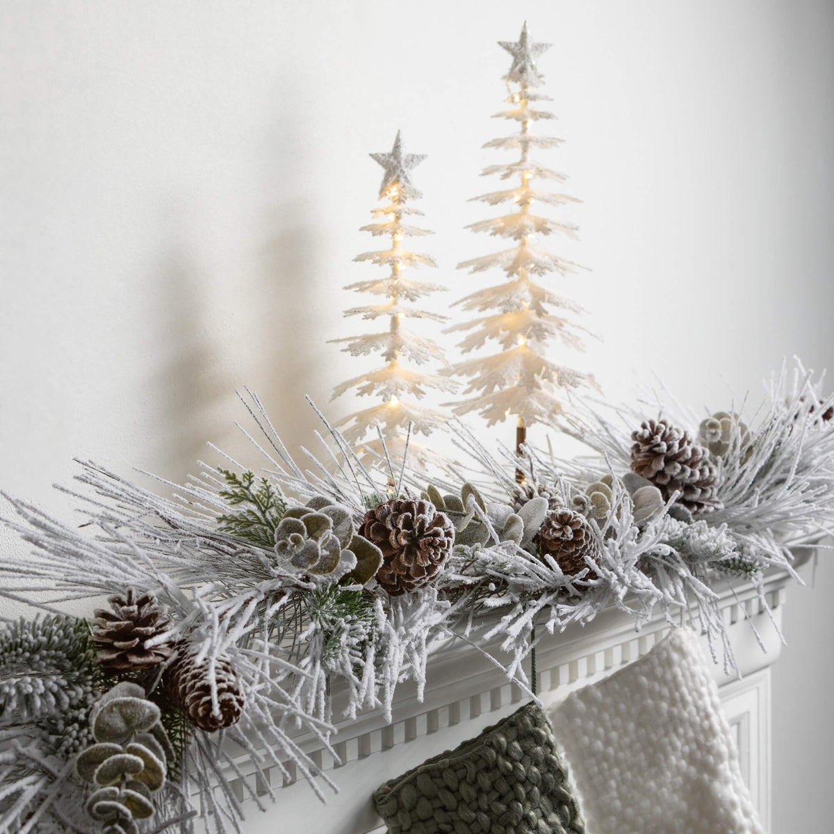 Flocked Led Tabletop Tree